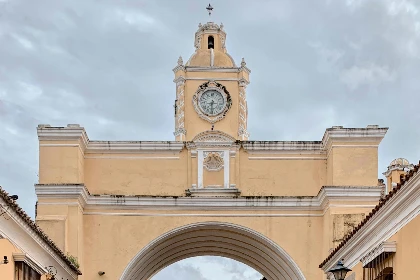 Antigua Guatemala: Private Colonial Heritage City Tour — Rumboé